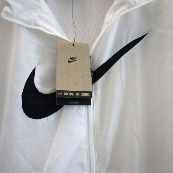 Nike DM6181 100 Women Sz M White Oversized Sportswear Essential Woven Jacket $10 - Picture 6 of 10